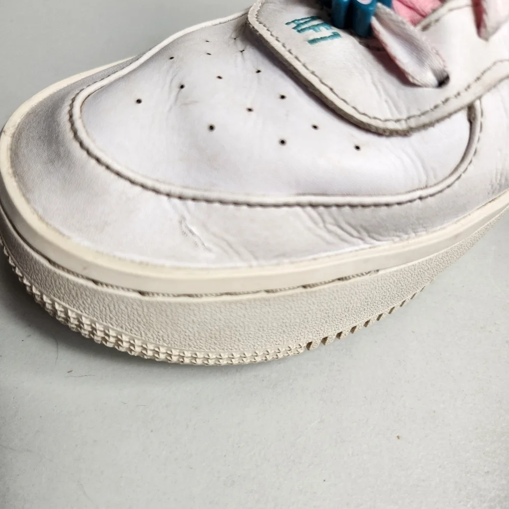 Nike Womens |11| AF1 PLT.AF.ORM White/Pastel/DZ5197-100